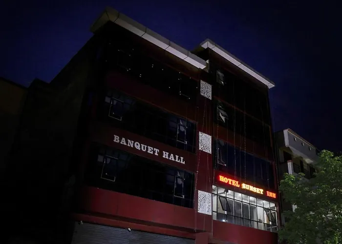 Oyo Flagship Hotel Sunset Inn Patna 