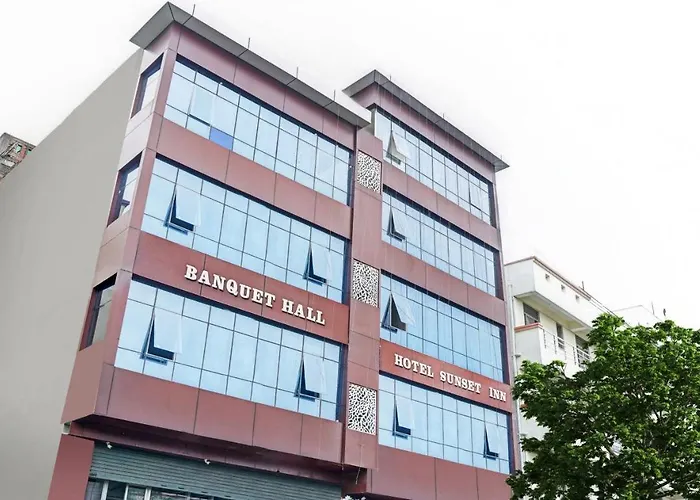 Oyo Flagship Hotel Sunset Inn Patna 